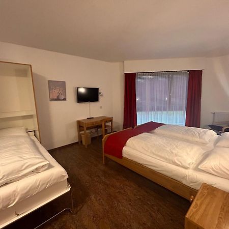 Hotel Edirol Vouvry Экстерьер фото